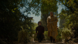extant_GameOfThrones_4x02-TheLionAndTheRose_1350