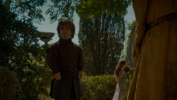 extant_GameOfThrones_4x02-TheLionAndTheRose_1403