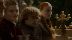 extant_GameOfThrones_4x02-TheLionAndTheRose_1443