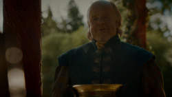 extant_GameOfThrones_4x02-TheLionAndTheRose_1448