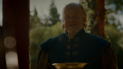 extant_GameOfThrones_4x02-TheLionAndTheRose_1451