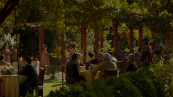 extant_GameOfThrones_4x02-TheLionAndTheRose_1468