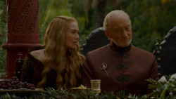 extant_GameOfThrones_4x02-TheLionAndTheRose_1479