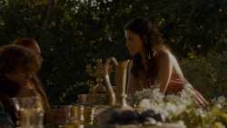extant_GameOfThrones_4x02-TheLionAndTheRose_1482