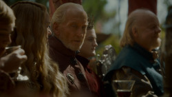 extant_GameOfThrones_4x02-TheLionAndTheRose_1494