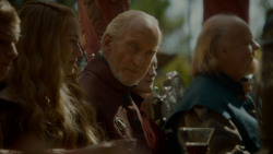 extant_GameOfThrones_4x02-TheLionAndTheRose_1496