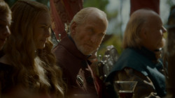 extant_GameOfThrones_4x02-TheLionAndTheRose_1497
