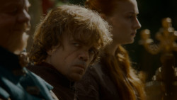 extant_GameOfThrones_4x02-TheLionAndTheRose_1498