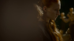 extant_GameOfThrones_4x02-TheLionAndTheRose_1504