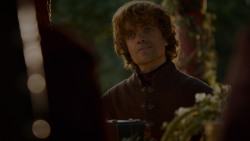 extant_GameOfThrones_4x02-TheLionAndTheRose_1520