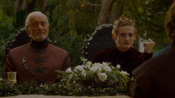 extant_GameOfThrones_4x02-TheLionAndTheRose_1528