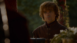 extant_GameOfThrones_4x02-TheLionAndTheRose_1534