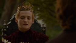 extant_GameOfThrones_4x02-TheLionAndTheRose_1541