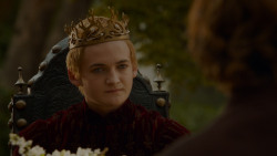 extant_GameOfThrones_4x02-TheLionAndTheRose_1569