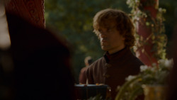 extant_GameOfThrones_4x02-TheLionAndTheRose_1583