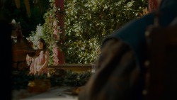 extant_GameOfThrones_4x02-TheLionAndTheRose_1590