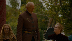 extant_GameOfThrones_4x02-TheLionAndTheRose_1598
