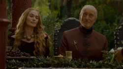 extant_GameOfThrones_4x02-TheLionAndTheRose_1630
