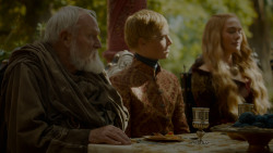 extant_GameOfThrones_4x02-TheLionAndTheRose_1633