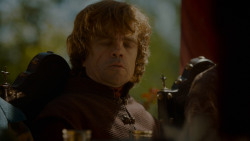 extant_GameOfThrones_4x02-TheLionAndTheRose_1646