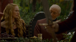 extant_GameOfThrones_4x02-TheLionAndTheRose_1667