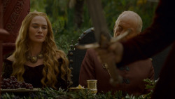 extant_GameOfThrones_4x02-TheLionAndTheRose_1670