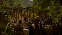 extant_GameOfThrones_4x02-TheLionAndTheRose_1673