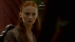 extant_GameOfThrones_4x02-TheLionAndTheRose_1695
