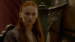 extant_GameOfThrones_4x02-TheLionAndTheRose_1696