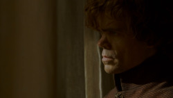 extant_GameOfThrones_4x02-TheLionAndTheRose_1733