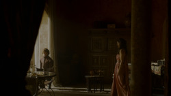 extant_GameOfThrones_4x02-TheLionAndTheRose_1745