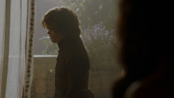 extant_GameOfThrones_4x02-TheLionAndTheRose_1754