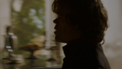 extant_GameOfThrones_4x02-TheLionAndTheRose_1760