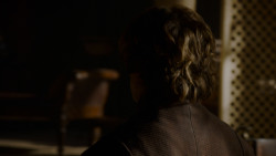 extant_GameOfThrones_4x02-TheLionAndTheRose_1763
