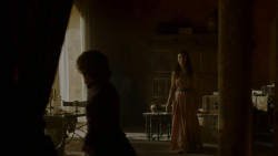 extant_GameOfThrones_4x02-TheLionAndTheRose_1767