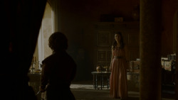 extant_GameOfThrones_4x02-TheLionAndTheRose_1768