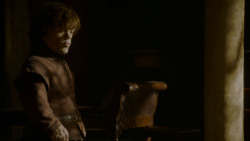 extant_GameOfThrones_4x02-TheLionAndTheRose_1769