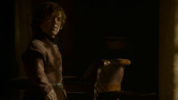 extant_GameOfThrones_4x02-TheLionAndTheRose_1804