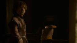 extant_GameOfThrones_4x02-TheLionAndTheRose_1806