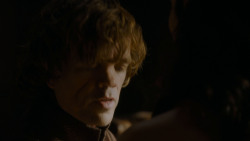 extant_GameOfThrones_4x02-TheLionAndTheRose_1919