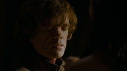 extant_GameOfThrones_4x02-TheLionAndTheRose_1921