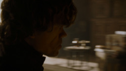 extant_GameOfThrones_4x02-TheLionAndTheRose_1935