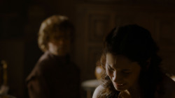 extant_GameOfThrones_4x02-TheLionAndTheRose_1964