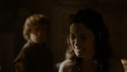 extant_GameOfThrones_4x02-TheLionAndTheRose_1977