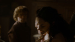 extant_GameOfThrones_4x02-TheLionAndTheRose_1980