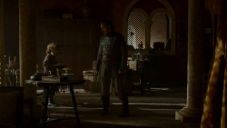 extant_GameOfThrones_4x02-TheLionAndTheRose_1992