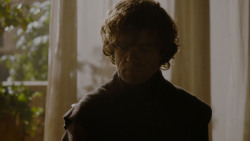 extant_GameOfThrones_4x02-TheLionAndTheRose_2008