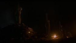 extant_GameOfThrones_4x02-TheLionAndTheRose_2034