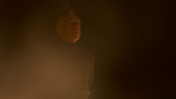 extant_GameOfThrones_4x02-TheLionAndTheRose_2050