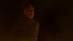 extant_GameOfThrones_4x02-TheLionAndTheRose_2052
